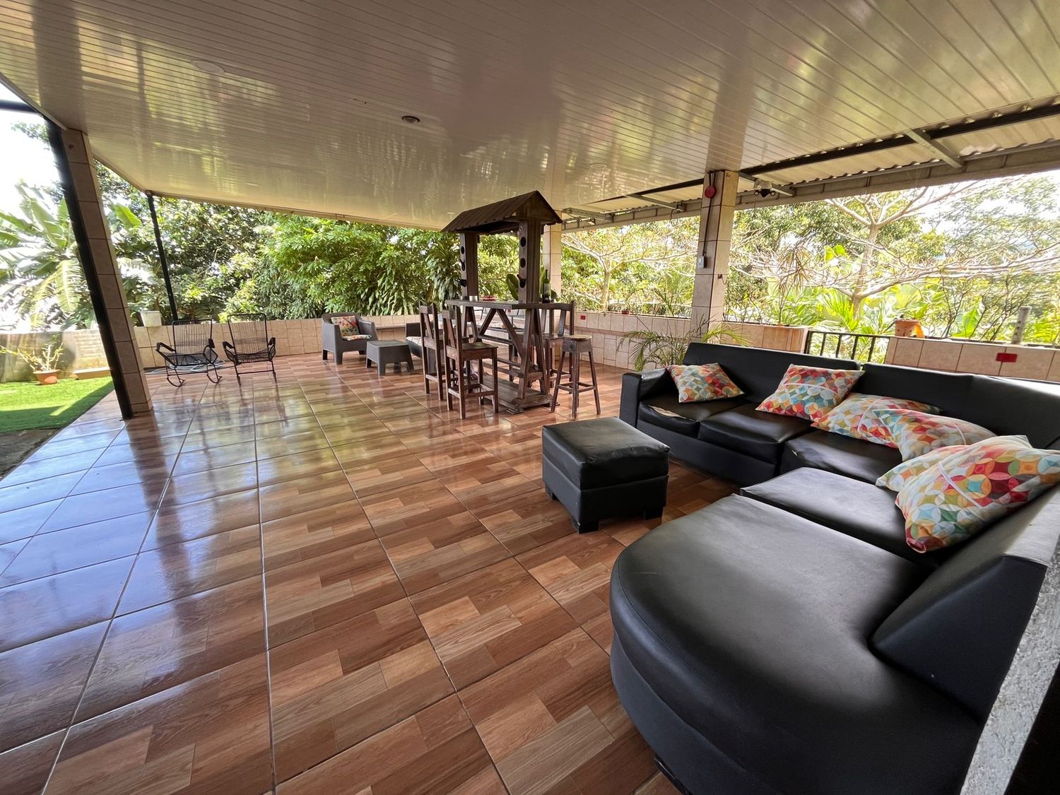 CASA EN VENTA- BAJO RODRIGUEZ DE SAN RAMÓN 4