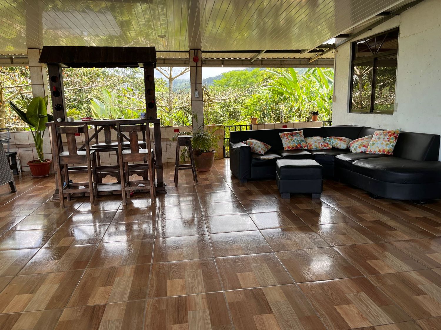 CASA EN VENTA- BAJO RODRIGUEZ DE SAN RAMÓN 14