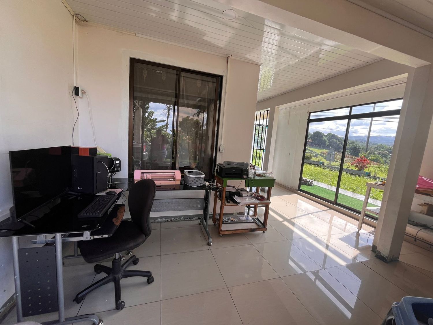 CASA EN VENTA- BAJO RODRIGUEZ DE SAN RAMÓN 3