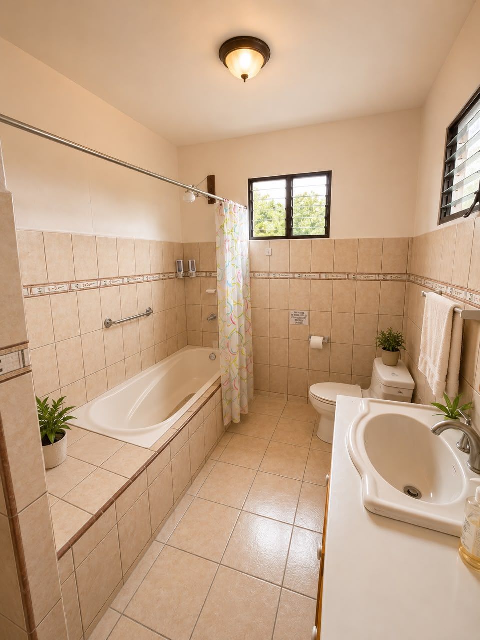 EN VENTA, CASA LOS ALMENDROS-CHACHAGUA 9