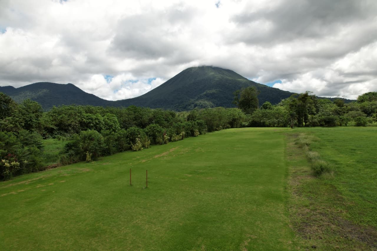 EN VENTA- QUINTA EN LA GUARIA DE LA FORTUNA 5