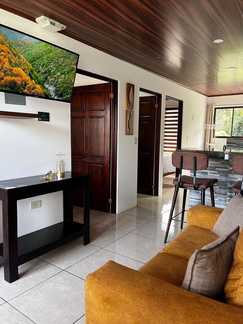 EN VENTA- MEVAK APARTMENTS SUITES 7
