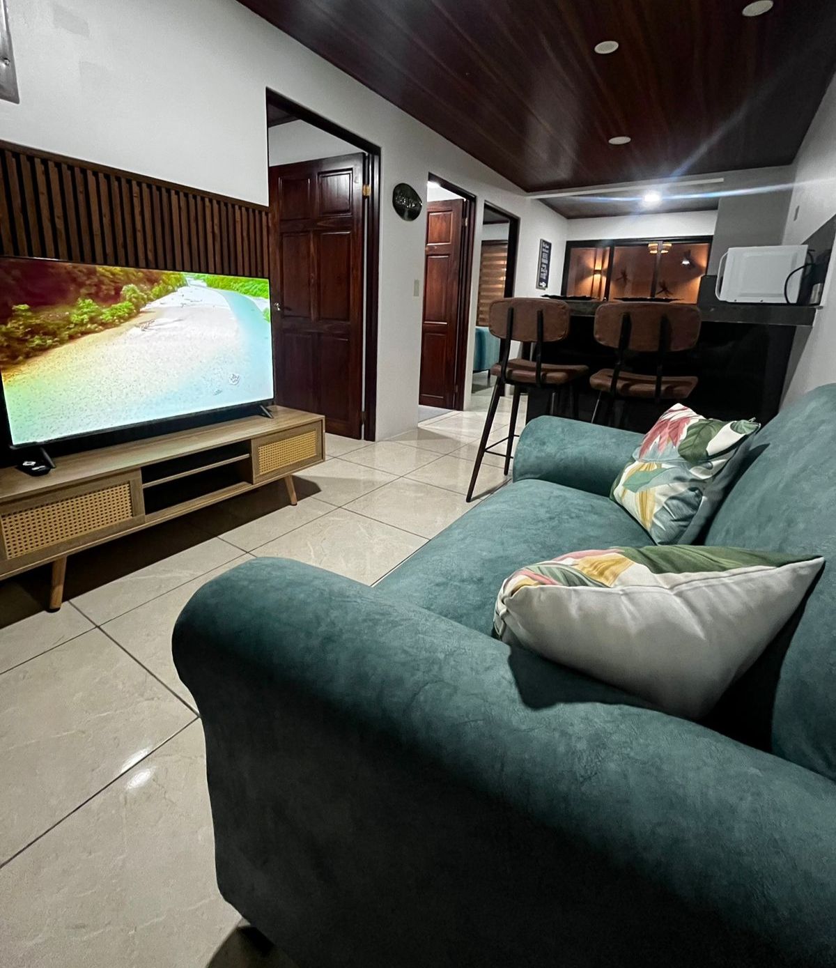 EN VENTA- MEVAK APARTMENTS SUITES 10