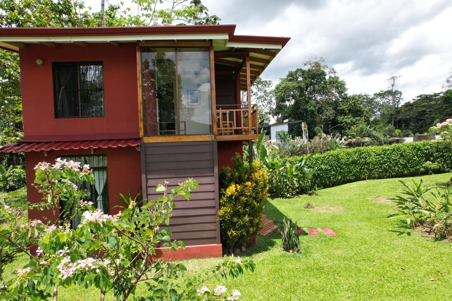 EN VENTA- CASA EN BARRIO PILO 10
