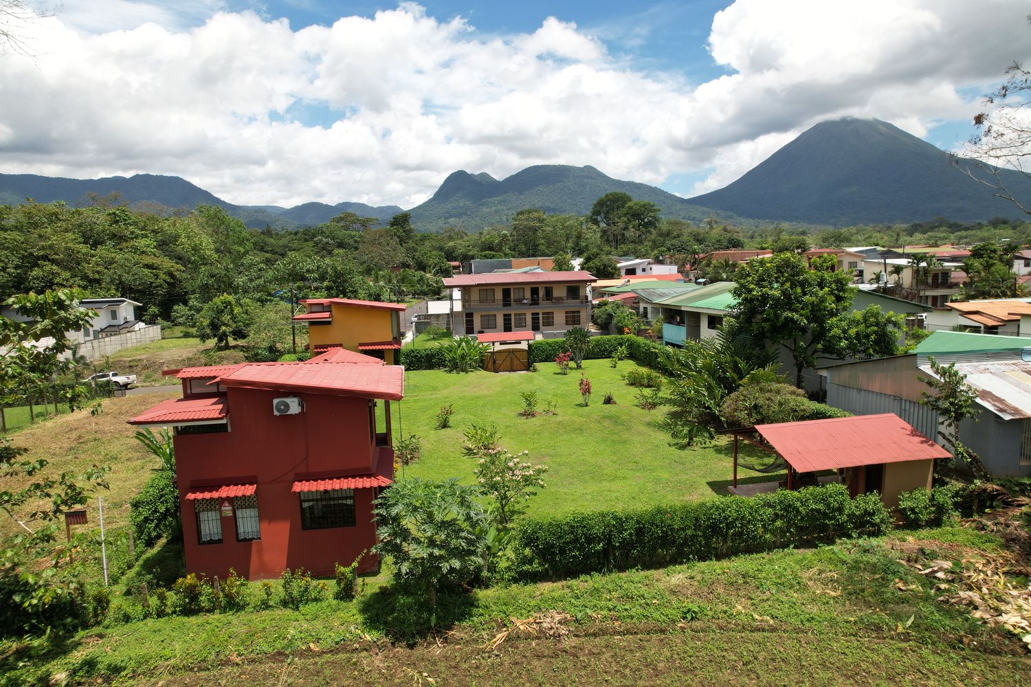 EN VENTA- CASA EN BARRIO PILO 3
