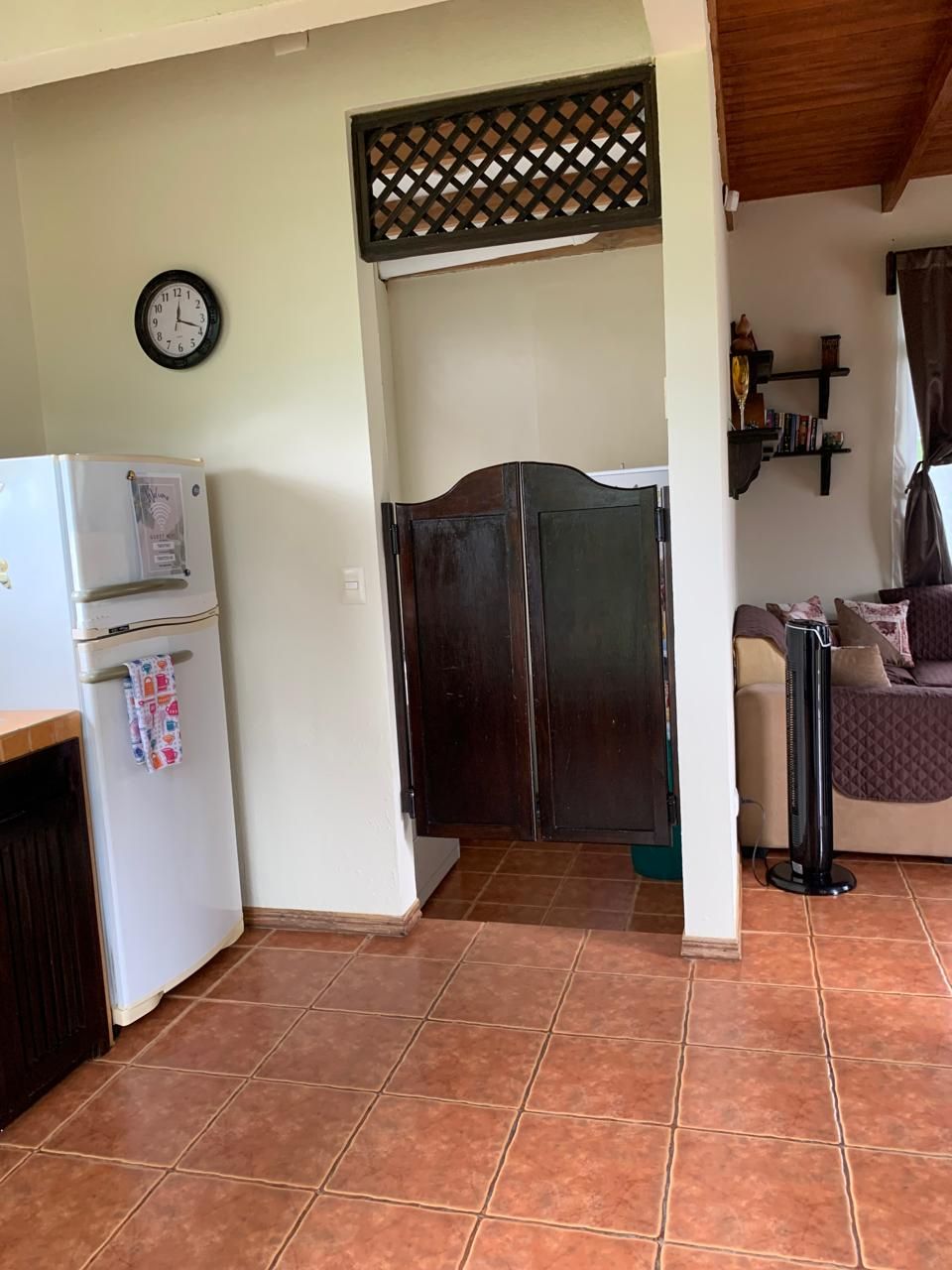 EN VENTA- CASA EN BARRIO PILO 17