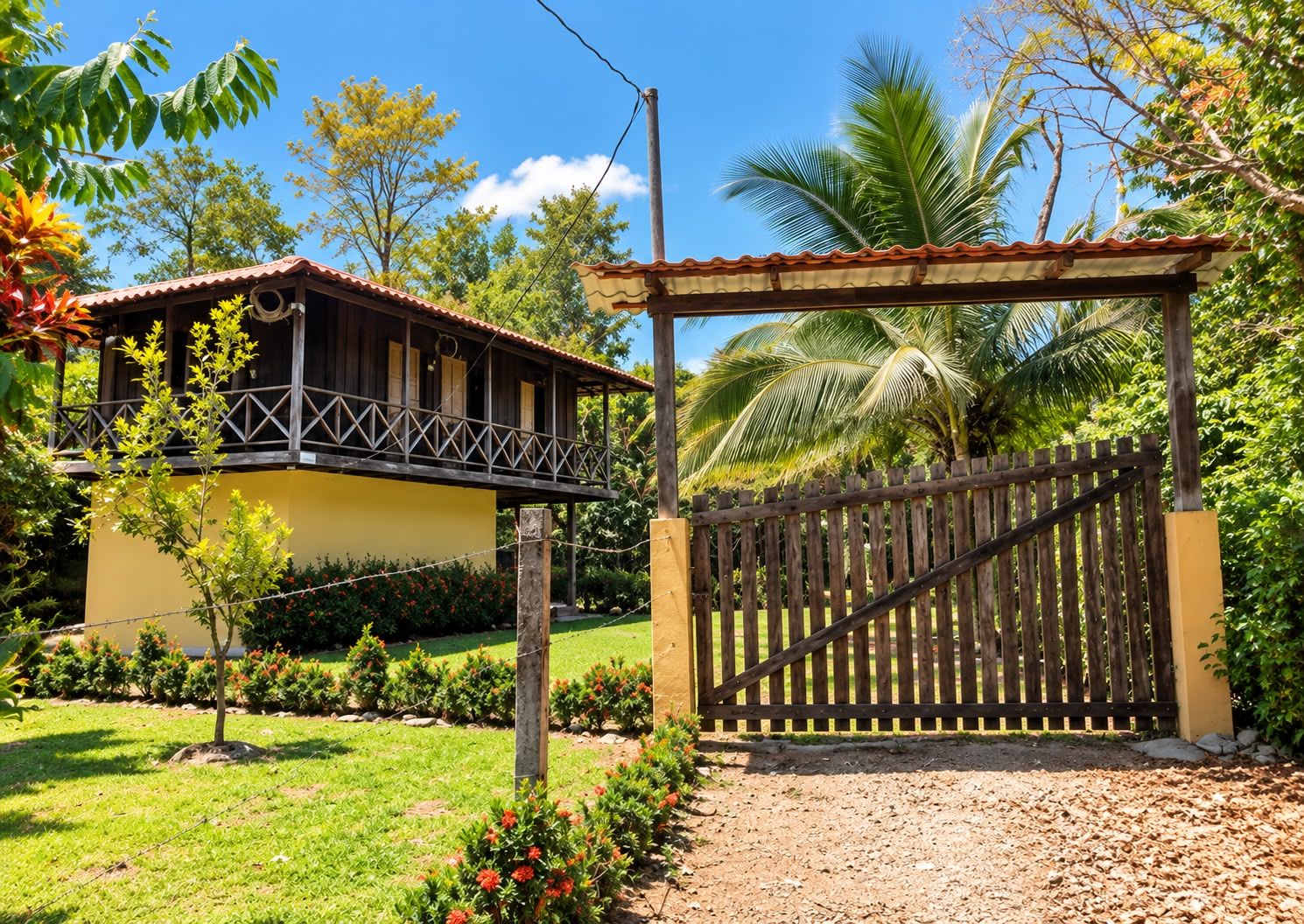 CASA EN VENTA- VALLE AZUL DE SAN RAMÓN 3