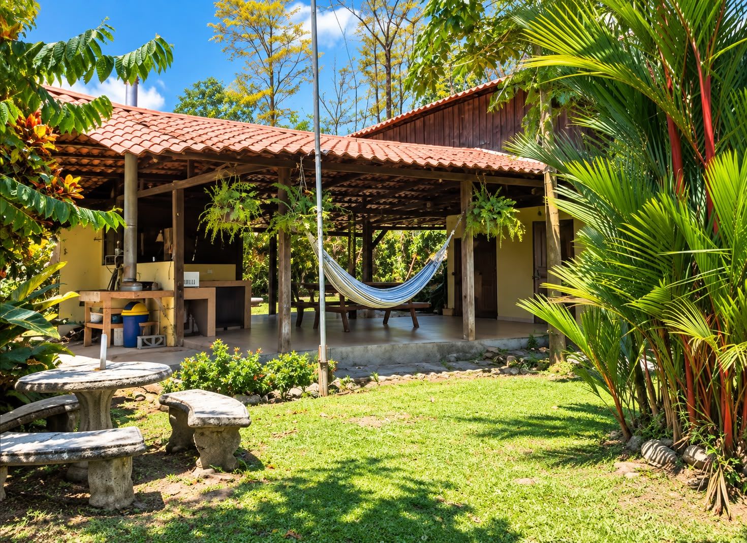 CASA EN VENTA- VALLE AZUL DE SAN RAMÓN 8