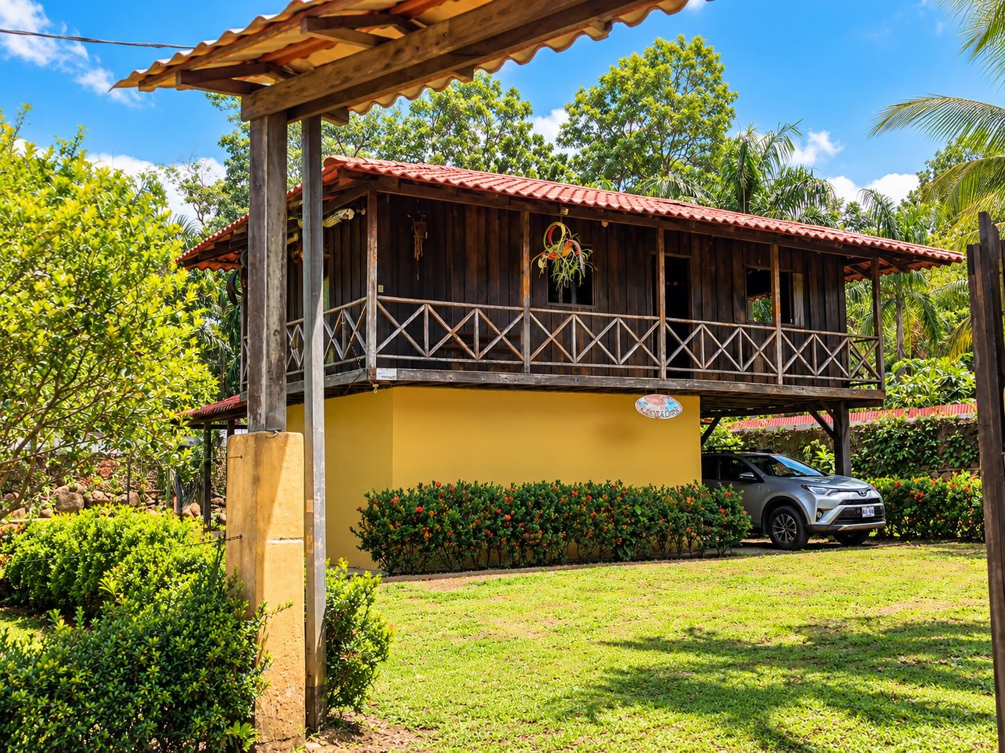 CASA EN VENTA- VALLE AZUL DE SAN RAMÓN
