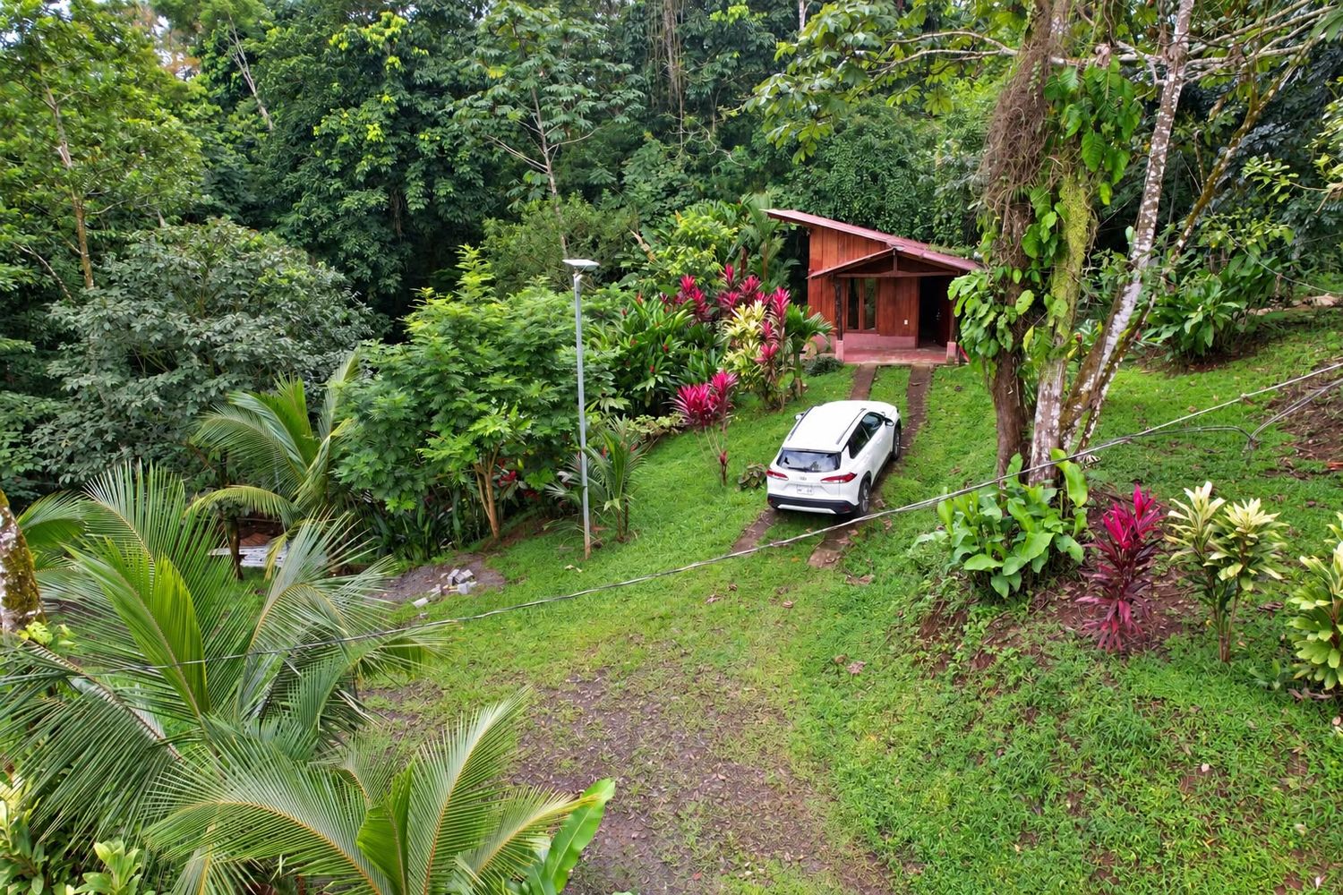 EN VENTA- CABAÑA EN AGUA AZUL DE LA FORTUNA 4