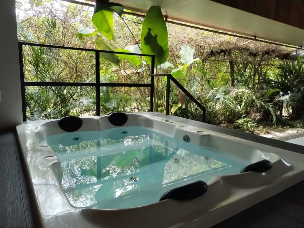 EN VENTA COMPLEJO VACACIONAL EN LA FORTUNA 9