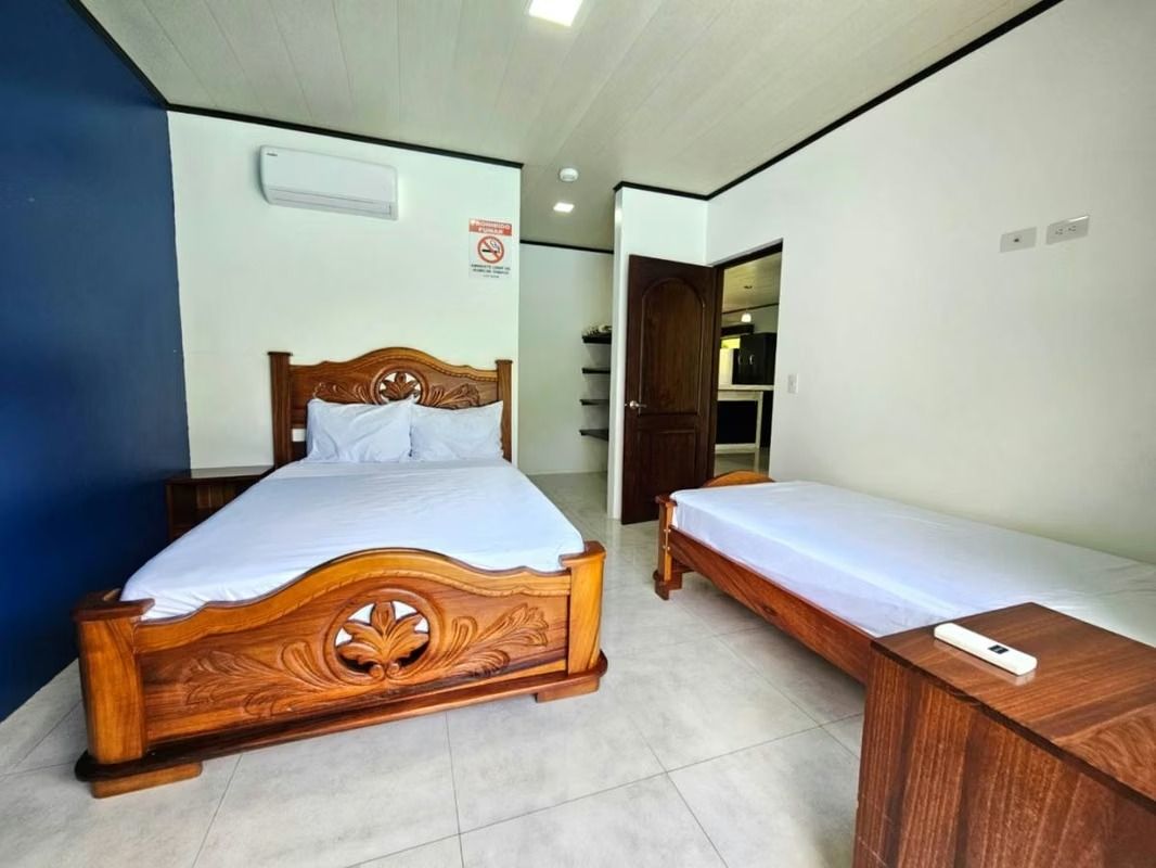 EN VENTA COMPLEJO VACACIONAL EN LA FORTUNA 3