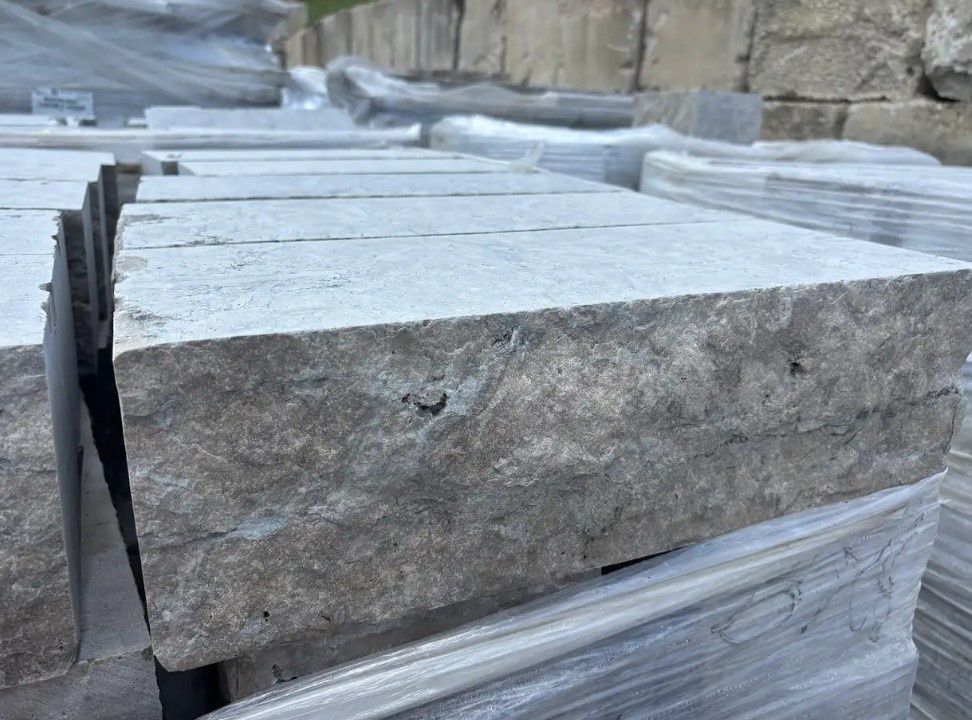 Sawed 8" Rustic Grey Corner Block 6" Thick - Each