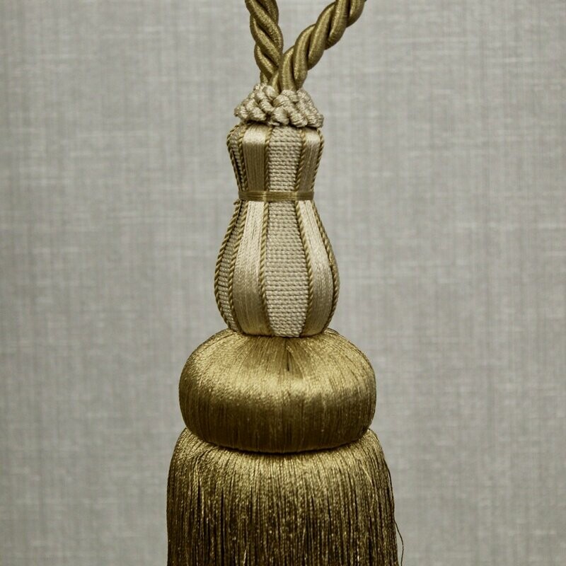 Ravello Tie Back Antique Gold