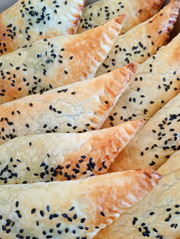 12x mini Bureks. Freshly baked butter flakey pastry filled with spinach, mushrooms, feta, ricotta and herbs.