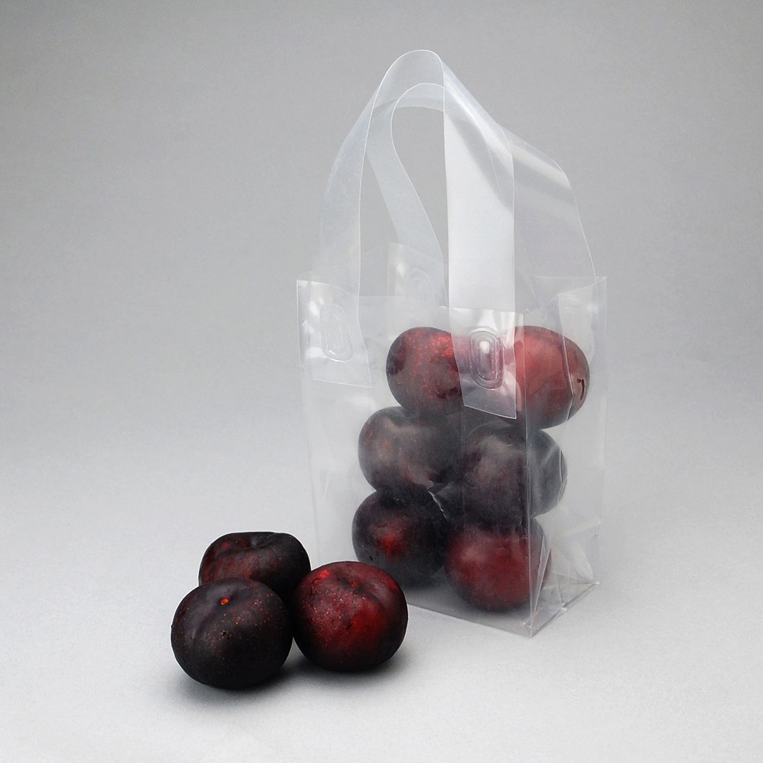 4.75" X 2.75" X 6.5" + 2.75"BG 3 mil Fast Take Soft Loop Handle Bag (Small), 200/CS