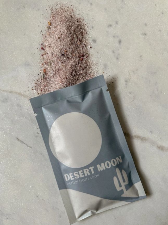Desert Moon botanical bath soak