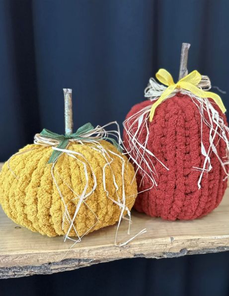 October 16 Hand Knit a Chunky Pillow Pumpkin