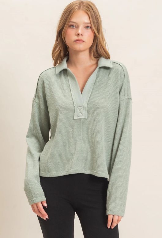 Ribbed Collar Pullover