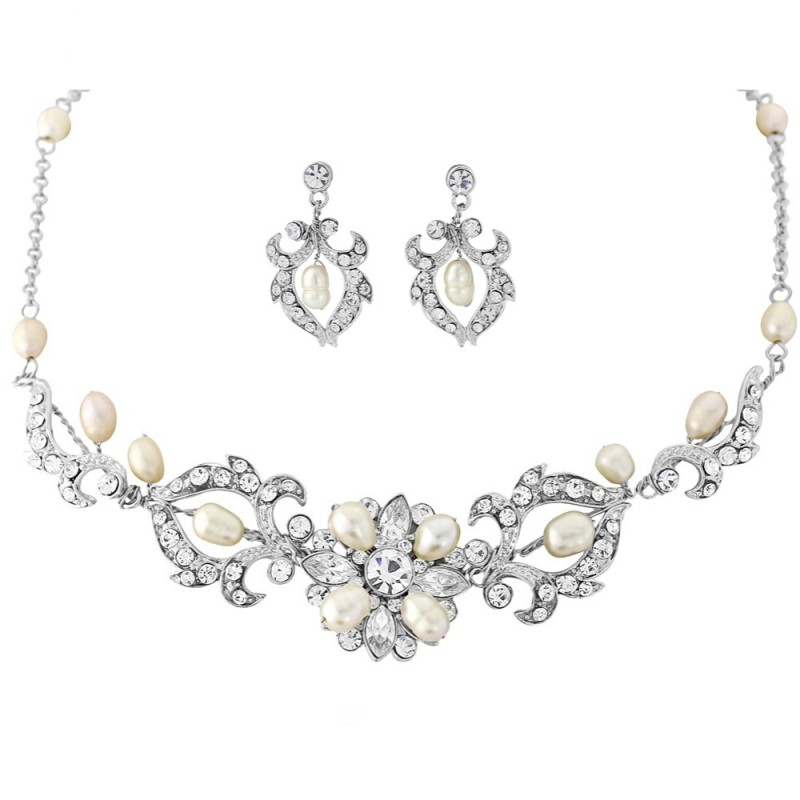 Starlet Glam Necklace Set