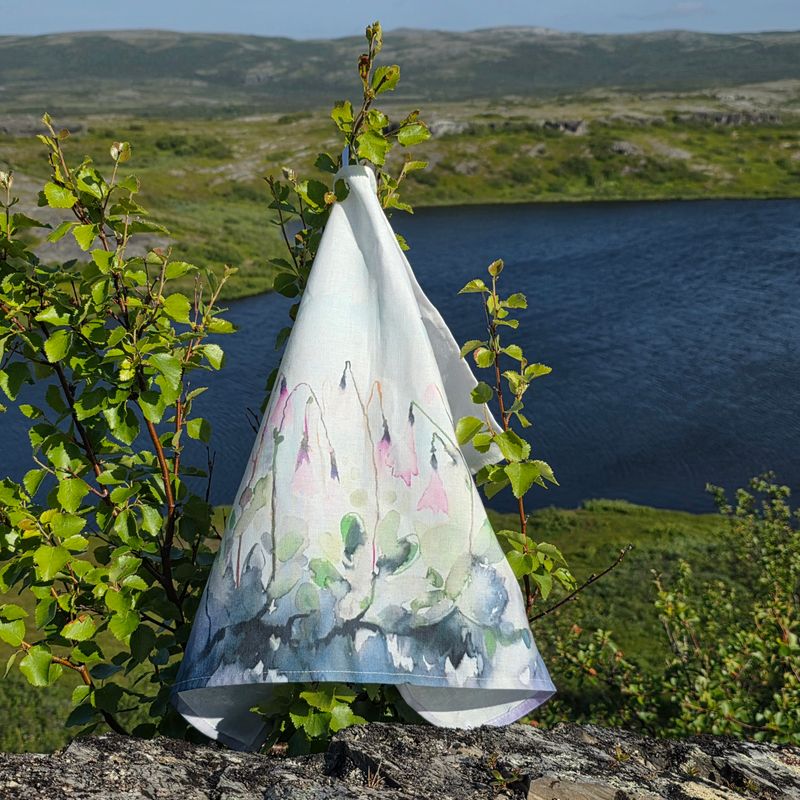 &quot;Vanamot&quot; Puolipellavapyyhe. Tuotekuvat tulossa.