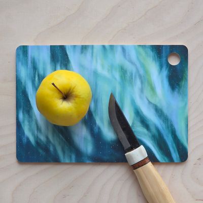 Uutta! &quot;Aurinkomyrsky&quot; Leipälautanen