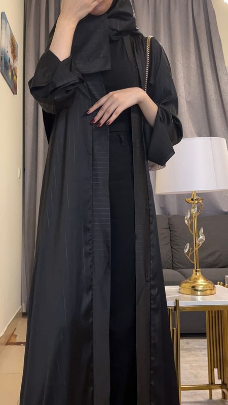 عبايه كلاسيك