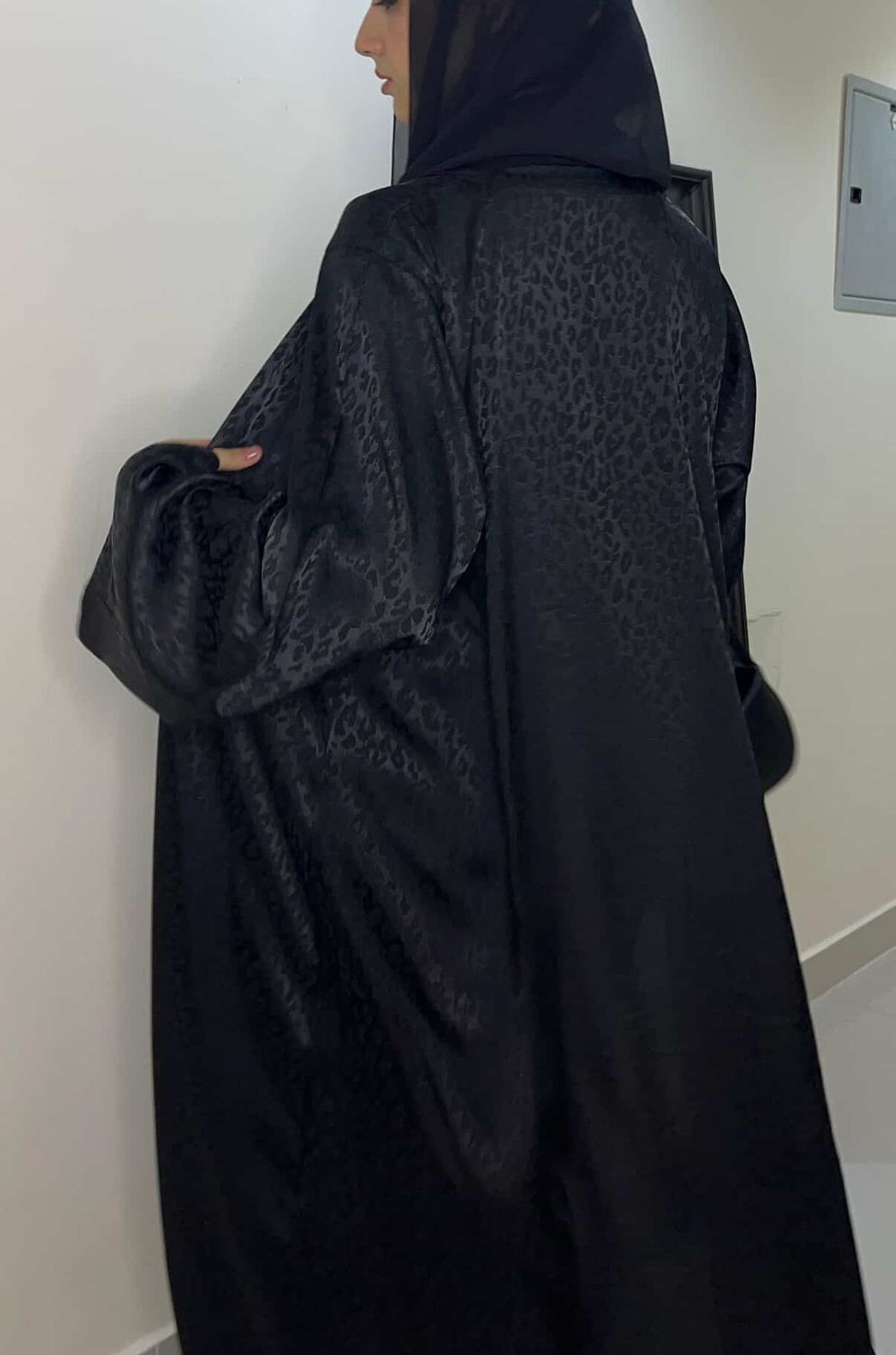 عبايه التايقر