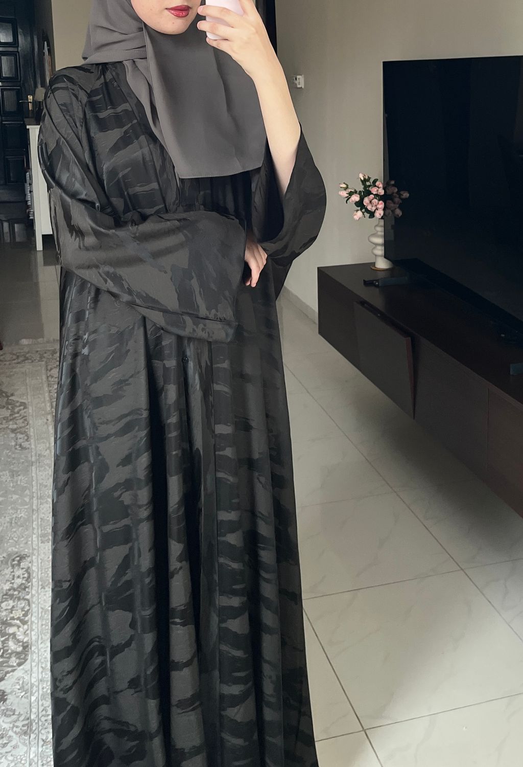 عبايه غيمه زيتي