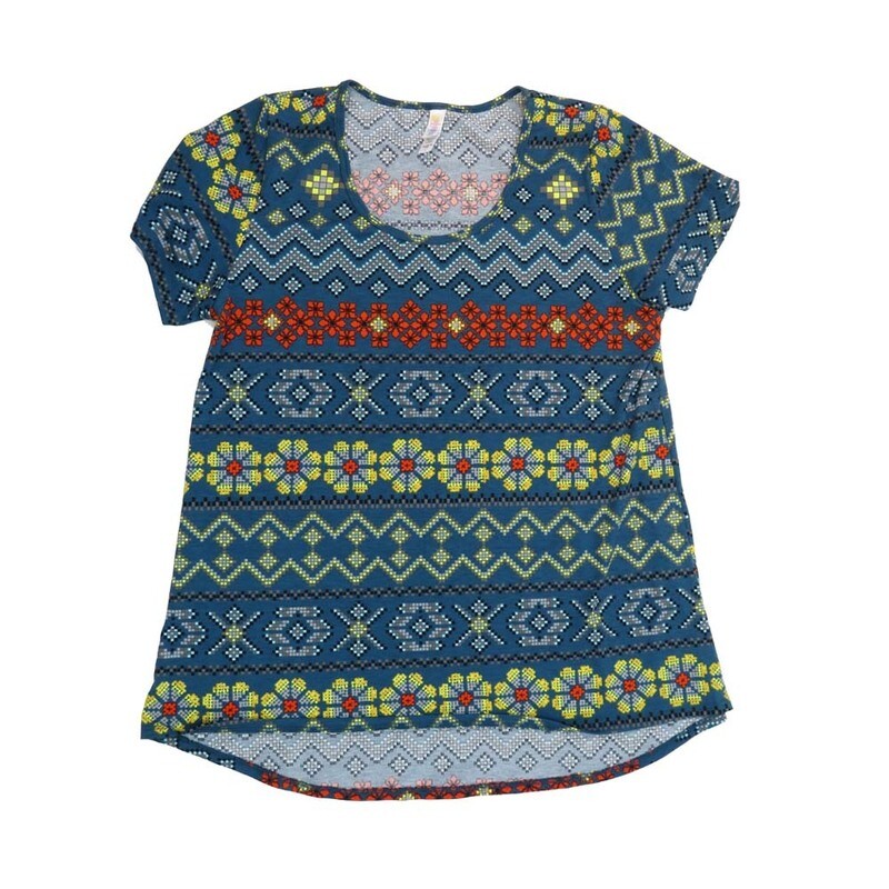 LuLaRoe CLASSIC Tee e Large (L) Christmas Holiday Snowflake Geometric Stripe LARGE-211-U Womens Short Sleeve Tee fits Adult sizes 14-16 LuLaRoe CLASSIC Tee e Large (L) Christmas Holiday Snowflake Geometric Stripe LARGE-211-U Womens Short Sleeve Tee fits Adult sizes 14-16