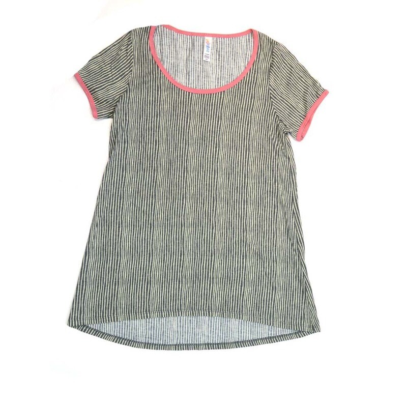 LuLaRoe CLASSIC Tee a XX-Small (XXS) Stripe Black Gray XXS-243-V Womens Short Sleeve Tee fits Adult sizes 00-0