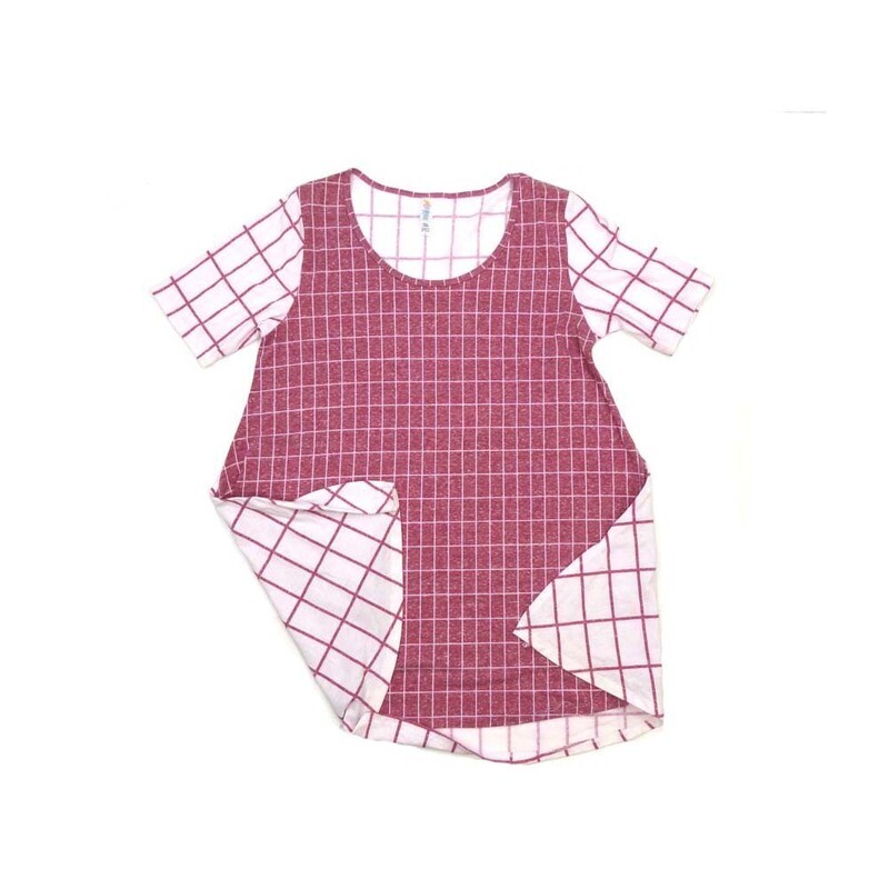LuLaRoe PERFECT c Small S Plaid Double Sided Pattern Tee Shirt  C-SMALL-229  fits Womens Sizes 8-14