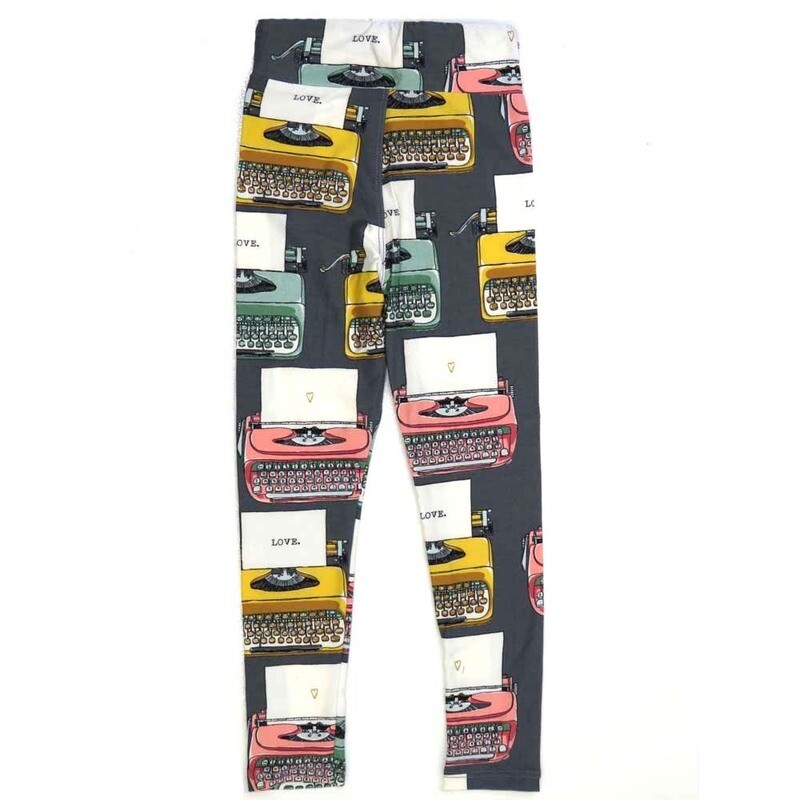 LuLaRoe Kids Sm-Med S/M Valentines Typewriter Hearts Gray Black Red Green Buttery Soft Leggings fits sizes 2-6  1343-G