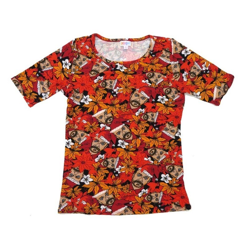 LuLaRoe GIGI Medium M Christmas Bearded Elf Poinsettia Geometric Fitted Tee fits Women sizes 8-10 MEDIUM-204