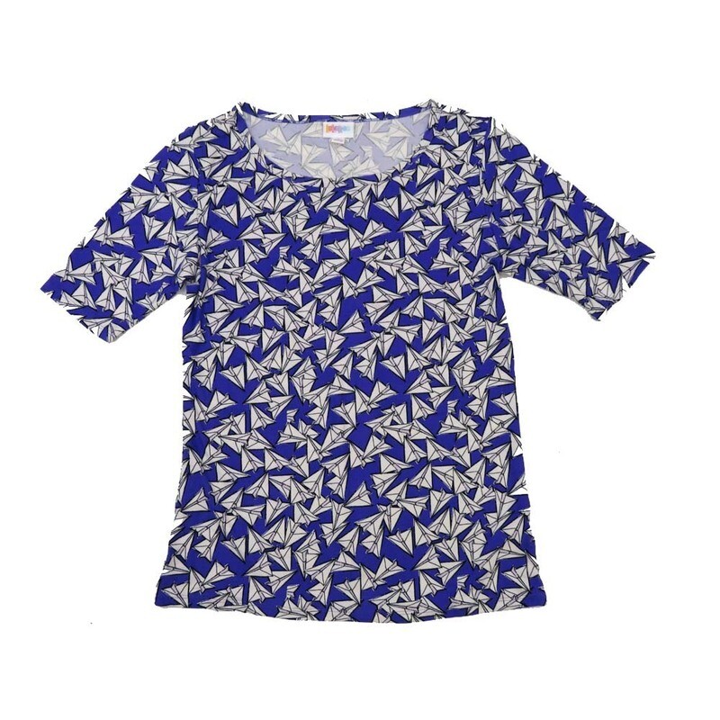 LuLaRoe GIGI Medium M Paper Air Planes Fitted Tee fits Women sizes 8-10 MEDIUM-216