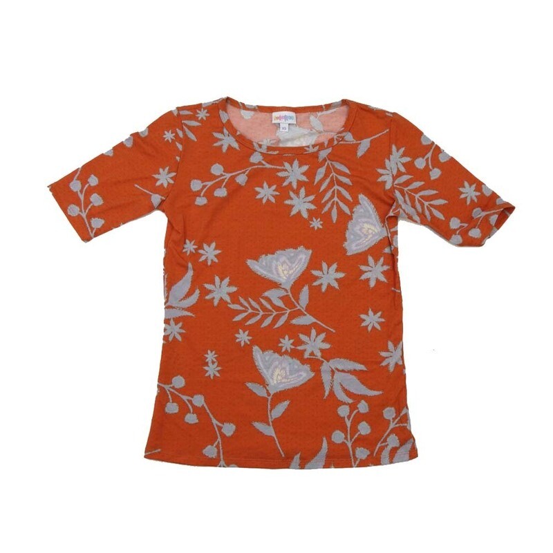 LuLaRoe GIGI X-Small XS Floral Fitted Tee fits Women sizes 2-4 XS-207