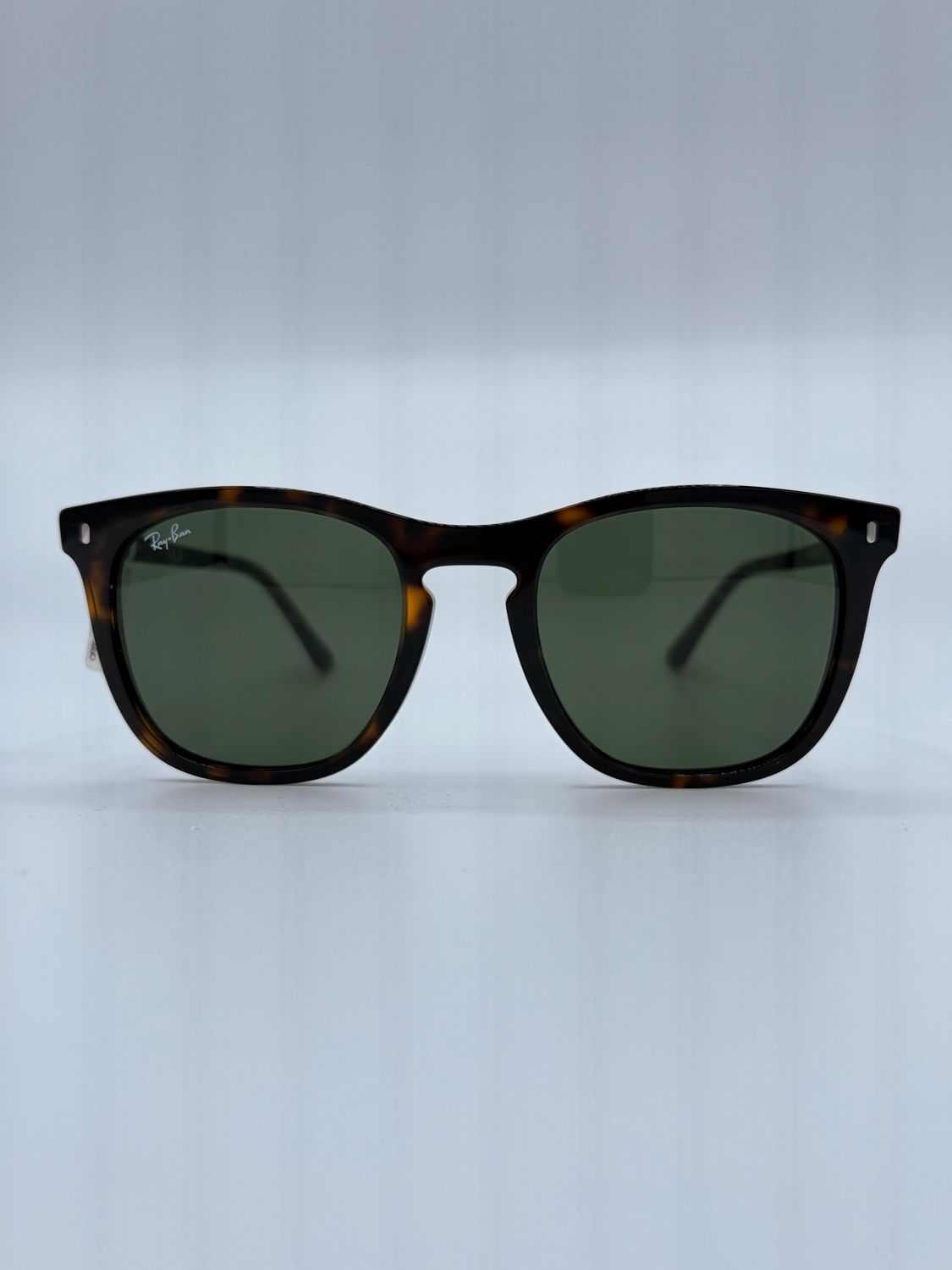Ray Ban 2210