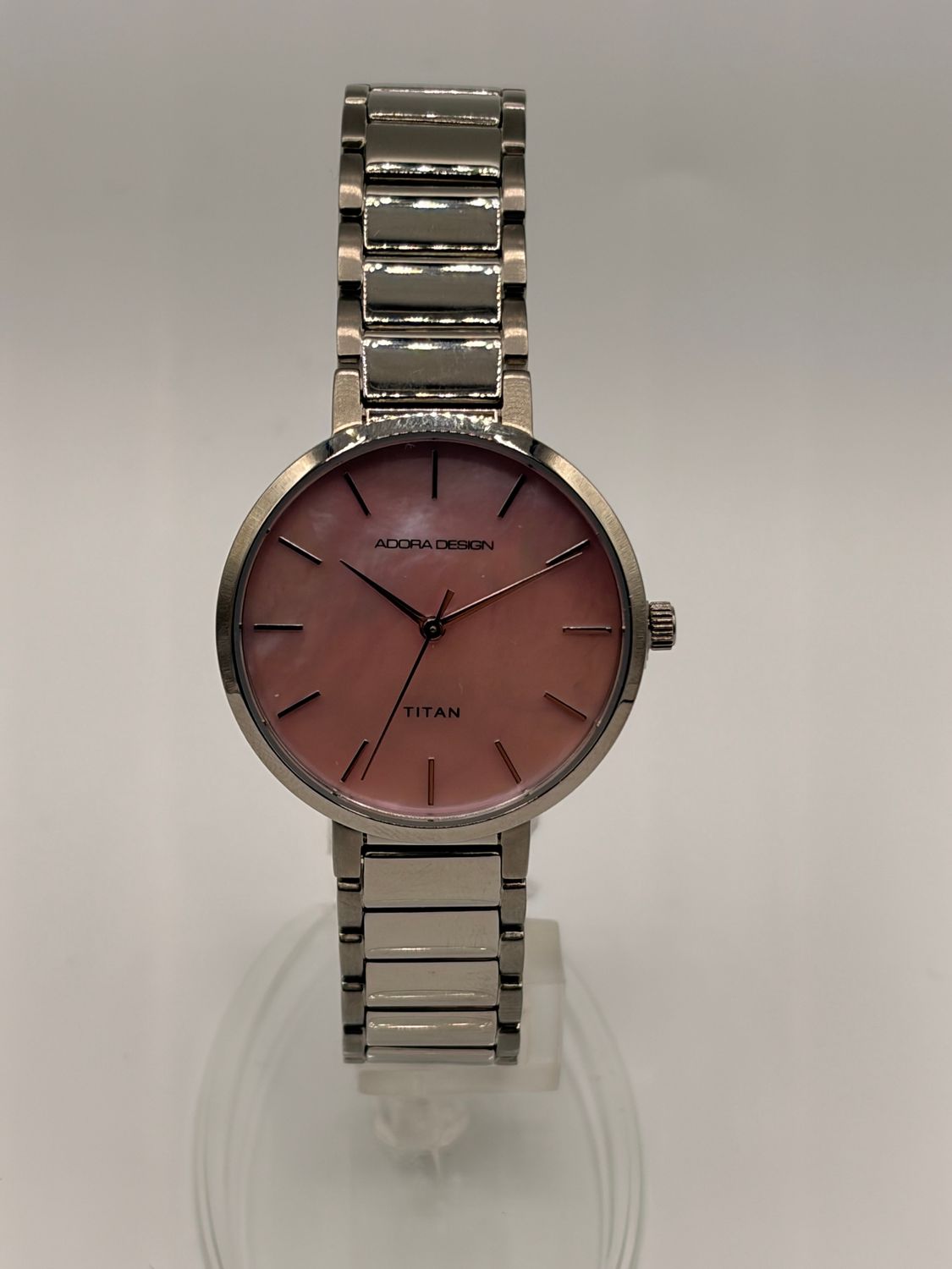Adora AD8805