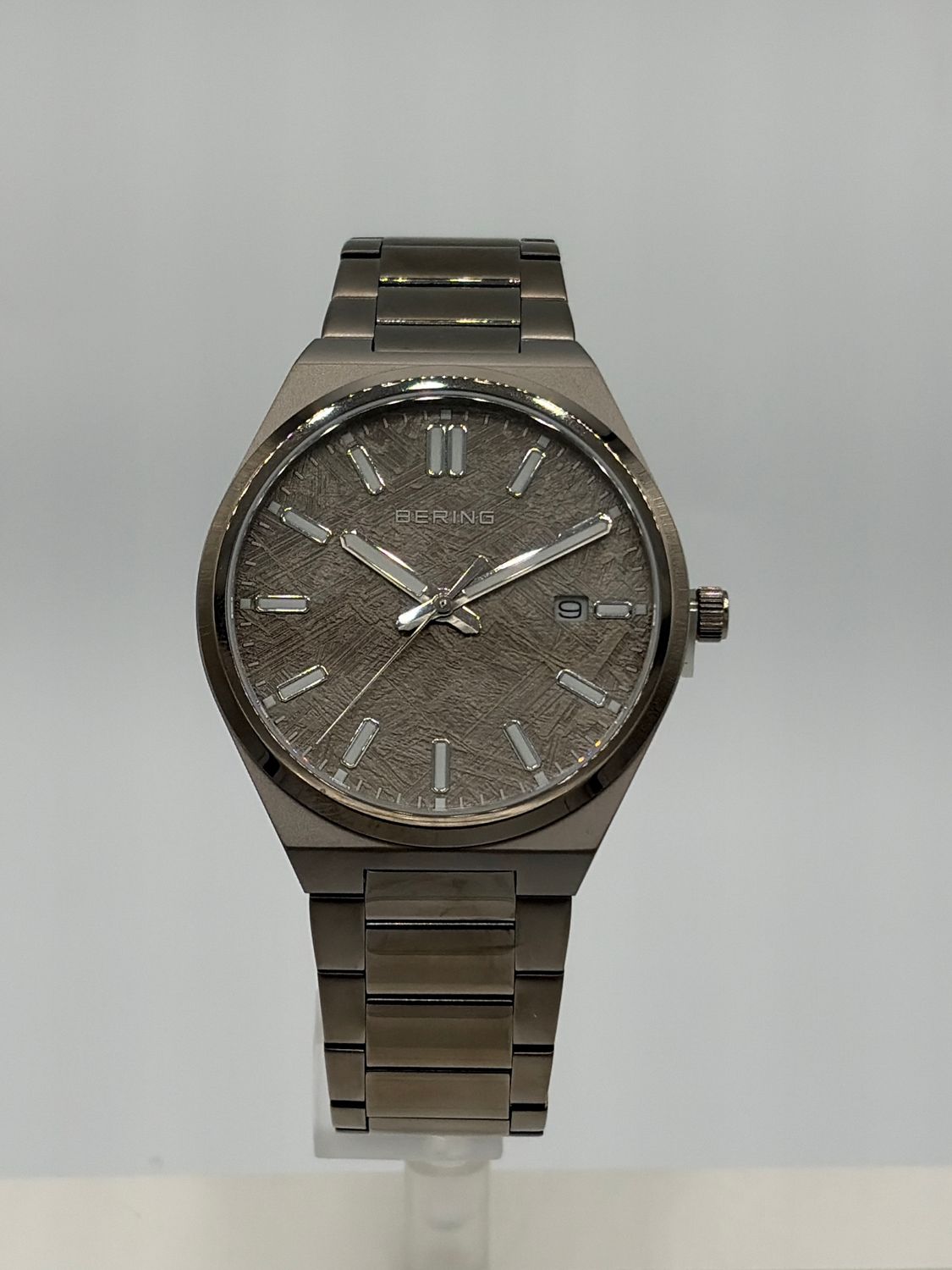 Bering 17639-777
