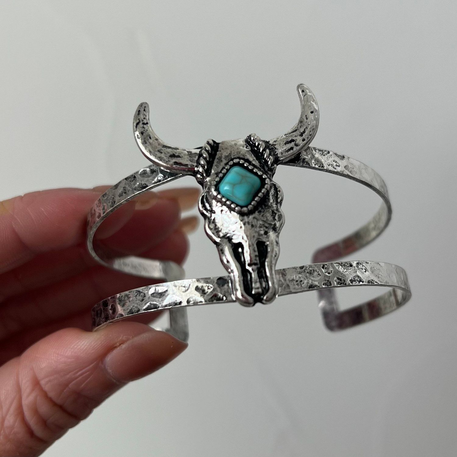 Western Cuff
