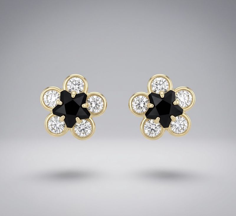 14kt Gold Flower Cluster (Medium) Earrings