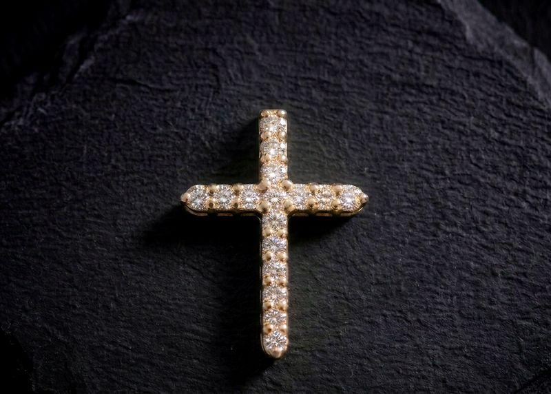 14kt Gold Diamond Cross Pendant