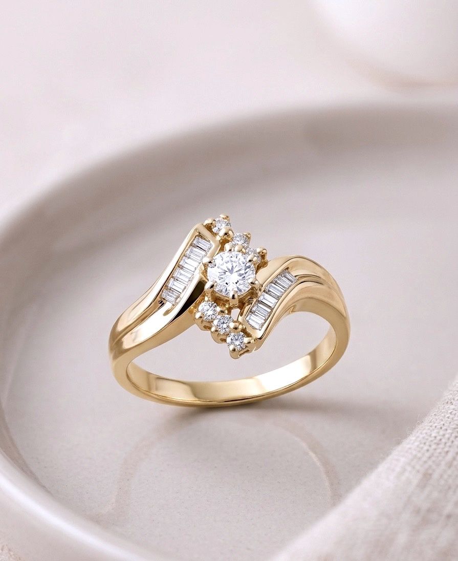 14kt Gold Zig-Zag Bypass Diamond Ring