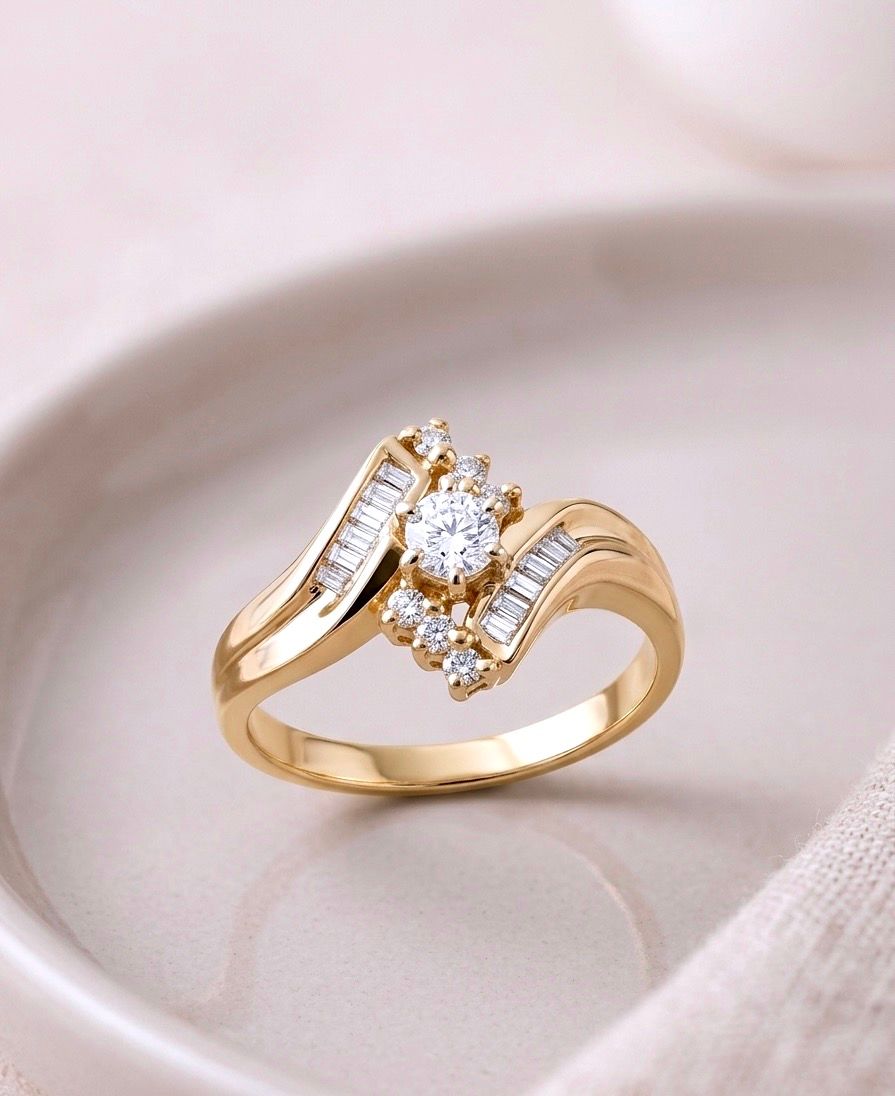 14kt Gold Zig-Zag Bypass Diamond Ring