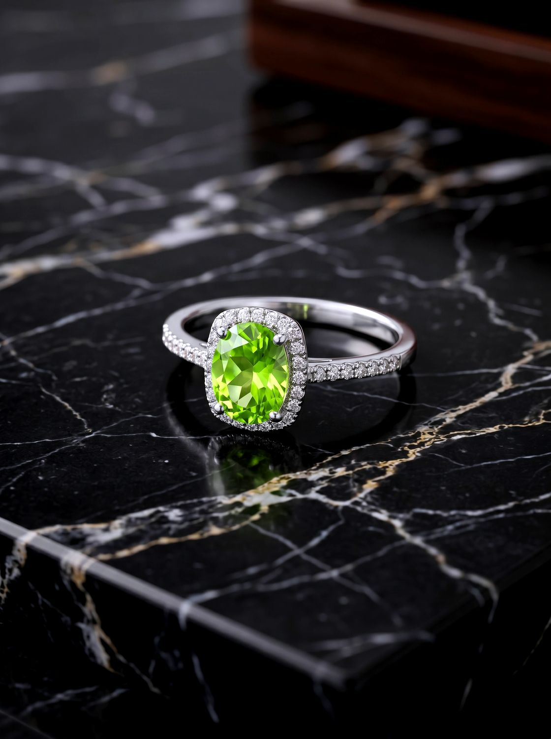 14kt White Gold Cushion-Cut Peridot Ring