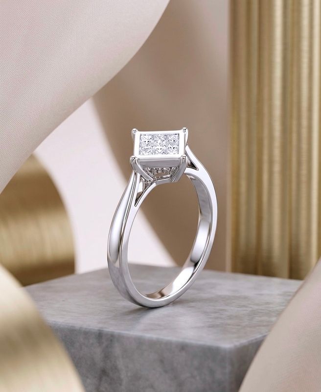 18kt White Gold Diamond Solitaire