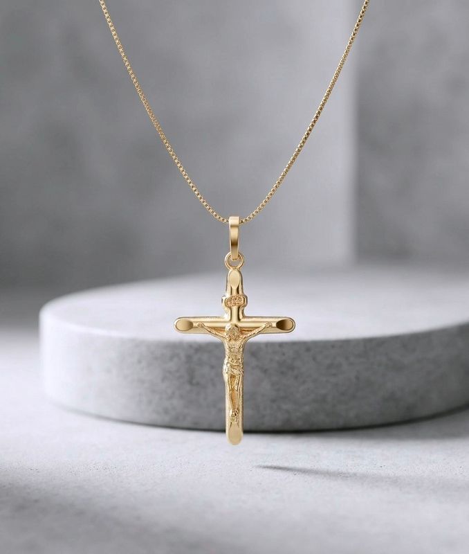 14kt Gold Crucifix Pendant 18" Box Chain