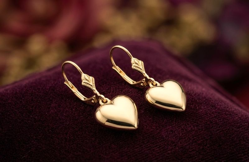14kt Gold Heart Drop Earrings