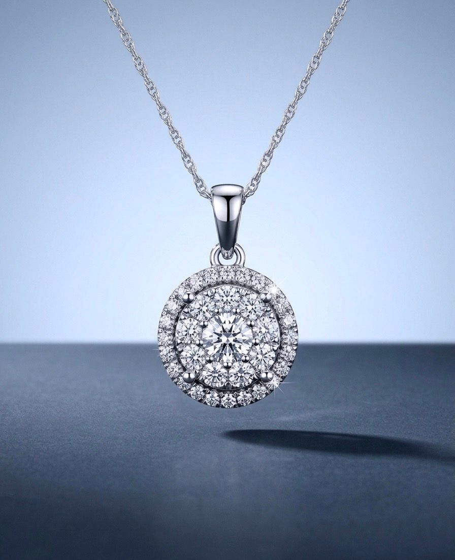 10kt White Gold Round Cluster Pendant 18" Rope Chain