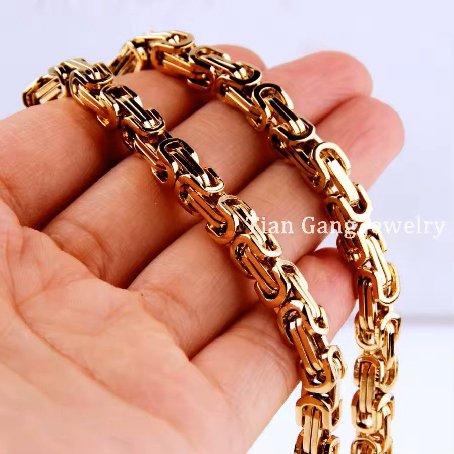 28" 4mm Gold Byzantine Chain